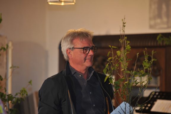 M.Knecht v. Buchhandel u. Verlag BücherKnecht b. Empfang d. Maulbeerbau